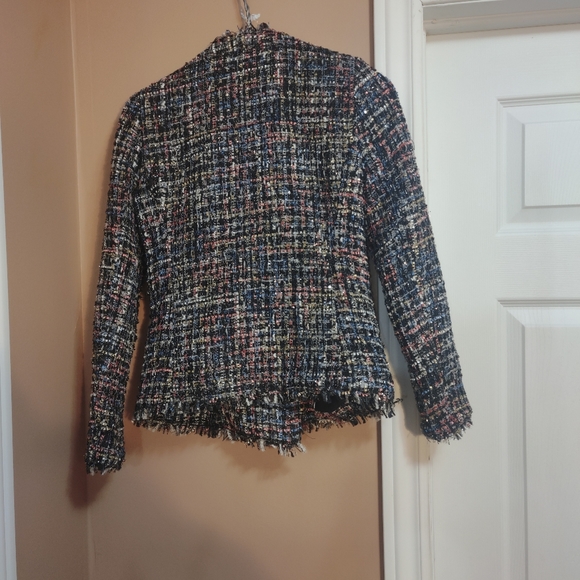 CeCe Beautiful Jacket with a very cool design - Picture 3 of 3